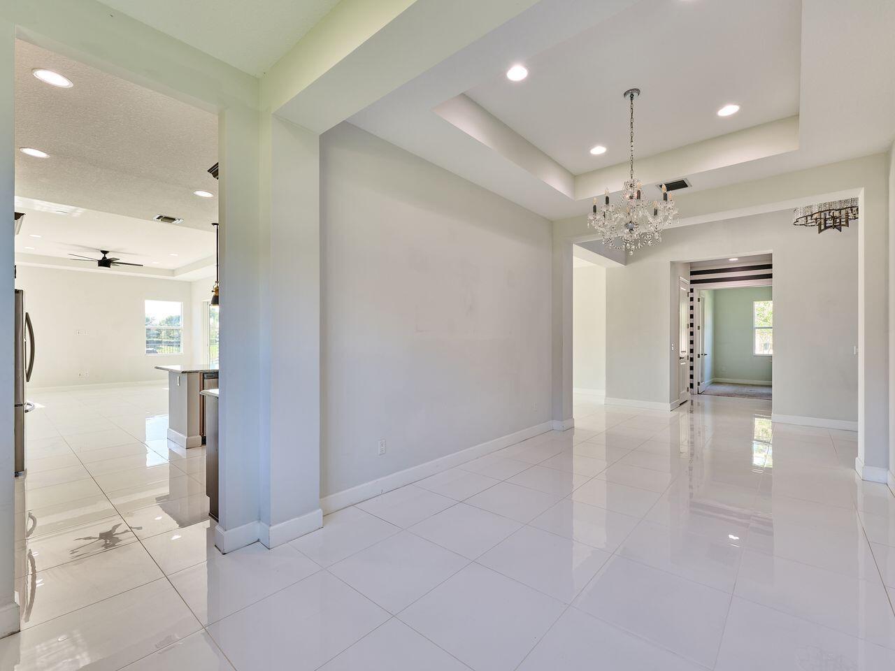 HAMMOCKS OF WESTLAKE - Residential