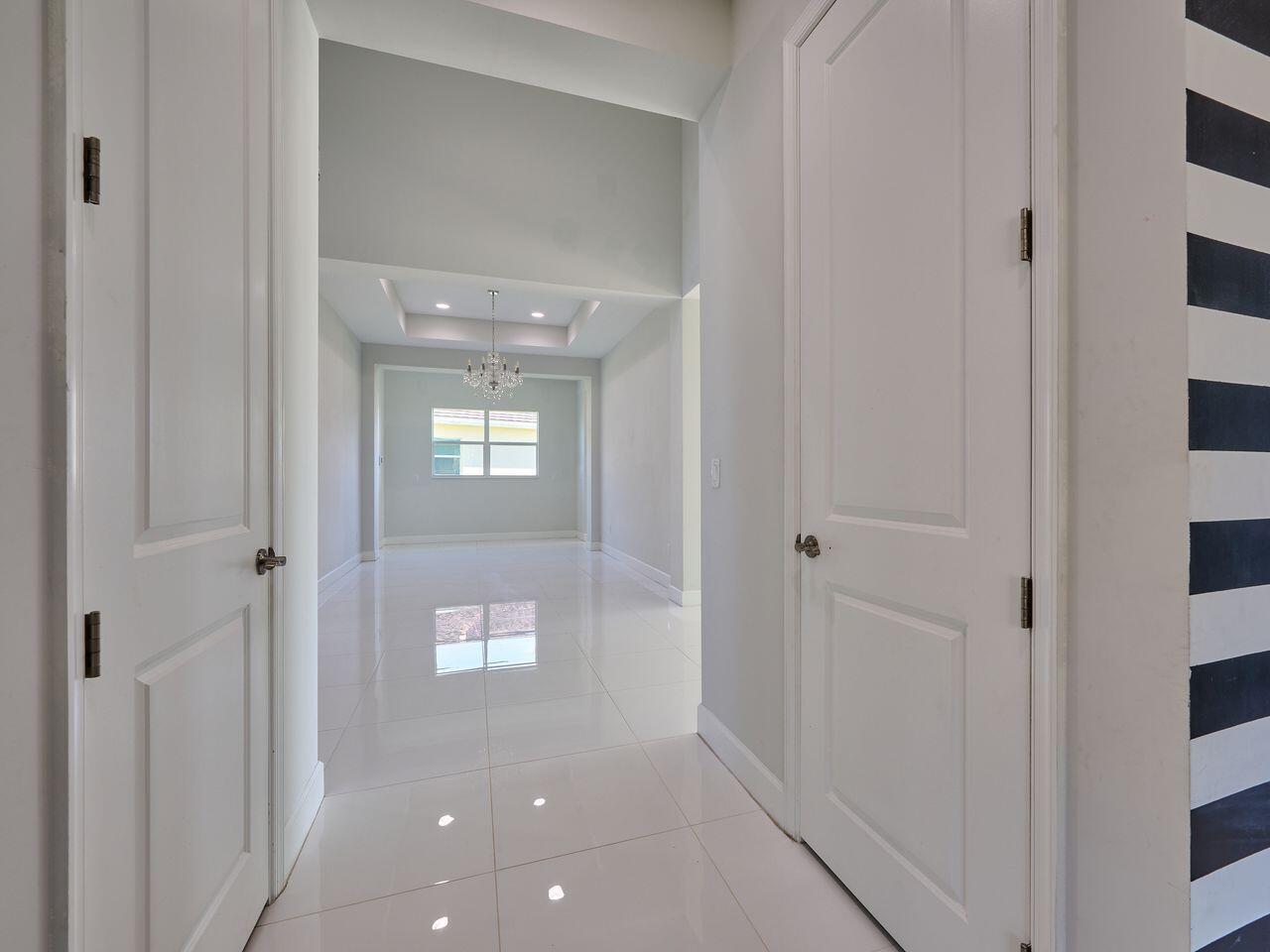 HAMMOCKS OF WESTLAKE - Residential