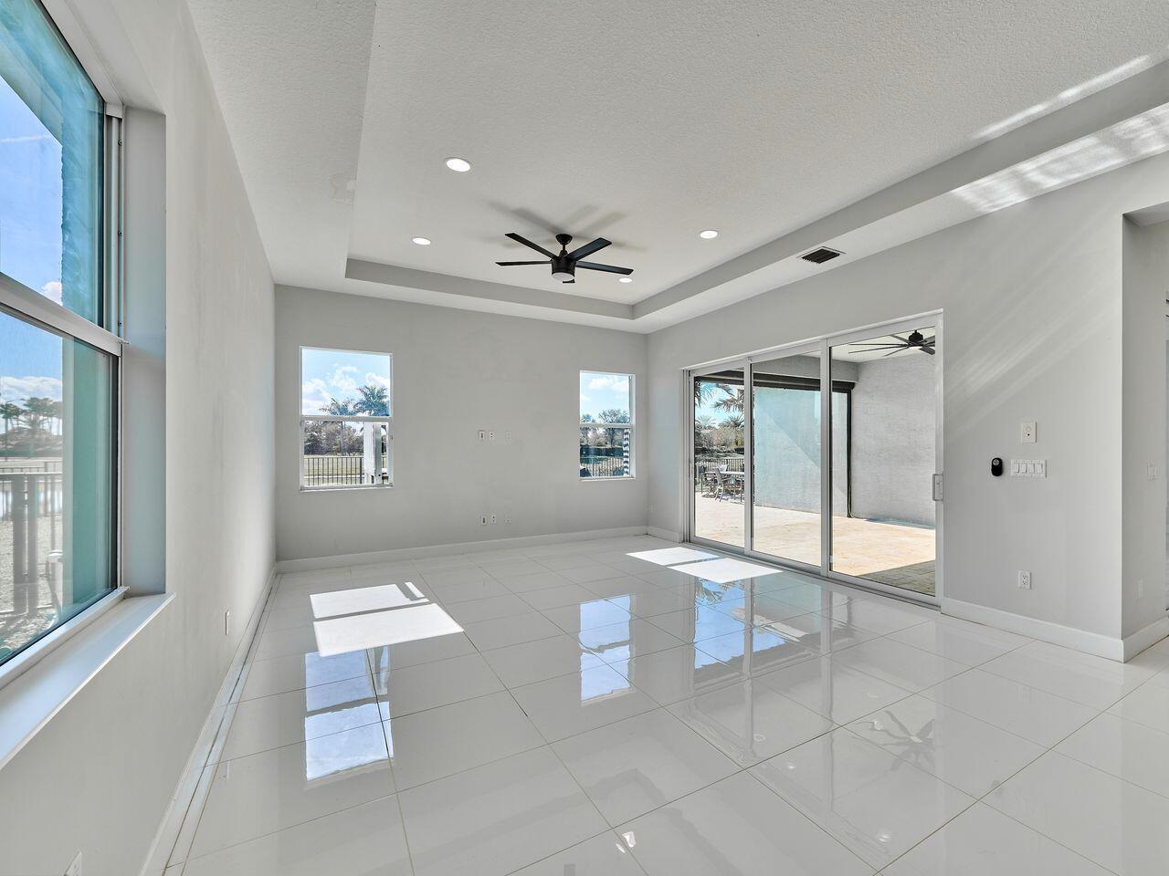 HAMMOCKS OF WESTLAKE - Residential