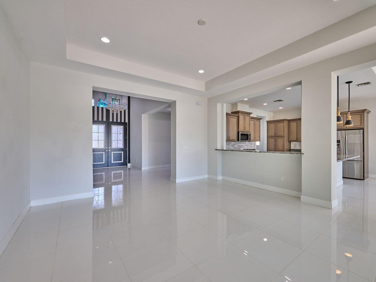 HAMMOCKS OF WESTLAKE - Residential