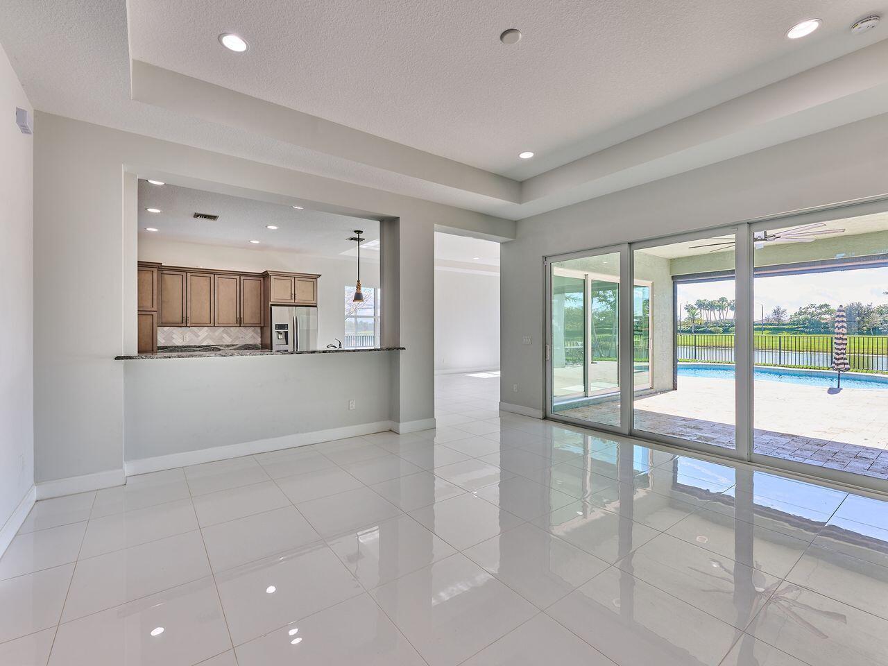 HAMMOCKS OF WESTLAKE - Residential