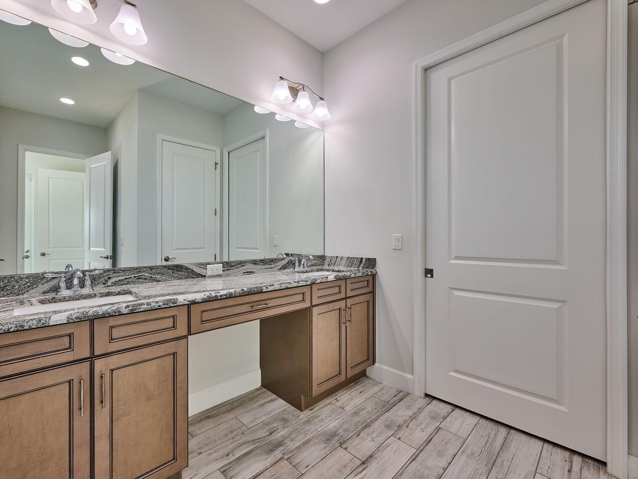 HAMMOCKS OF WESTLAKE - Residential