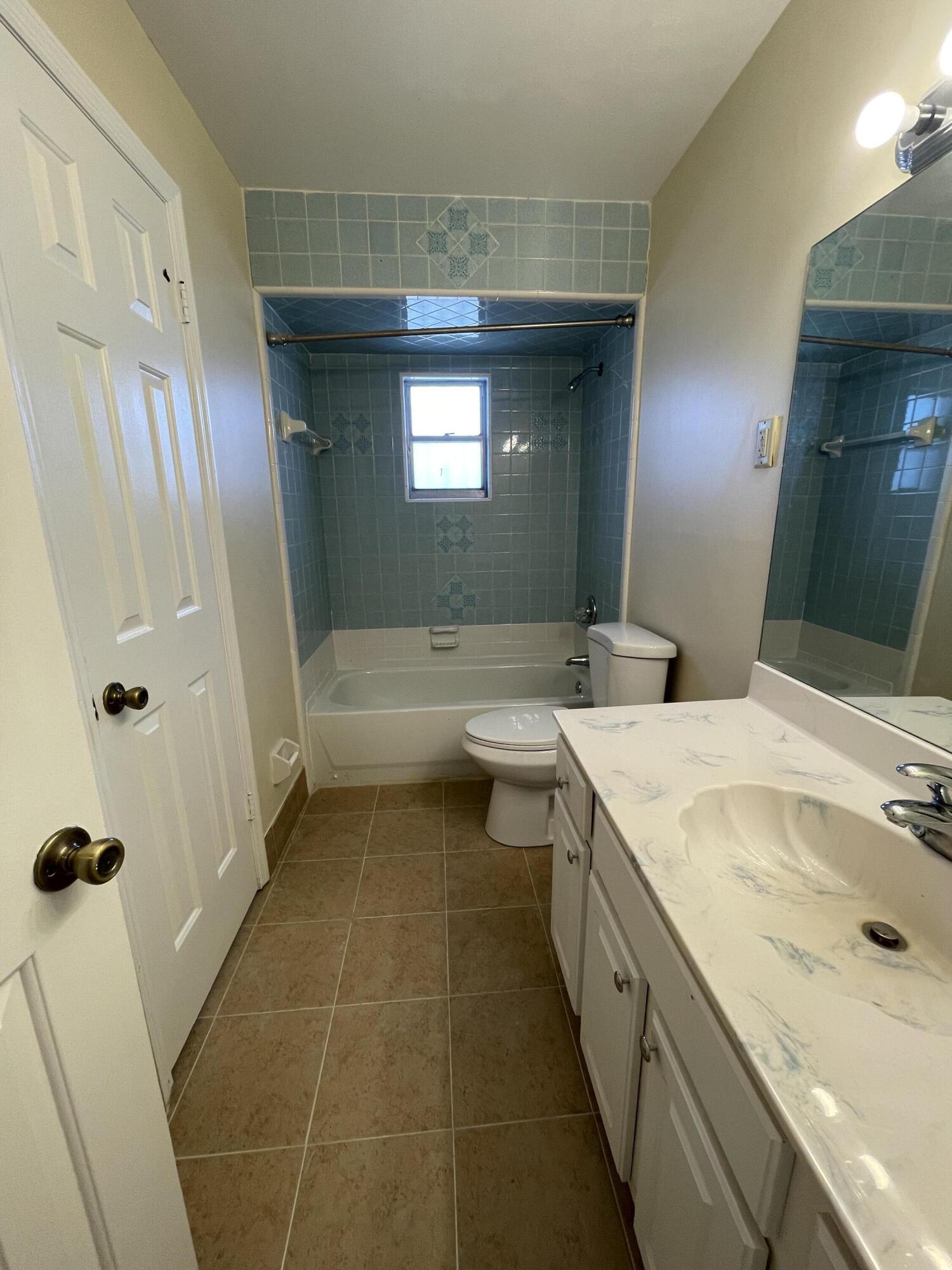 SUNRISE PARK - Residential Lease