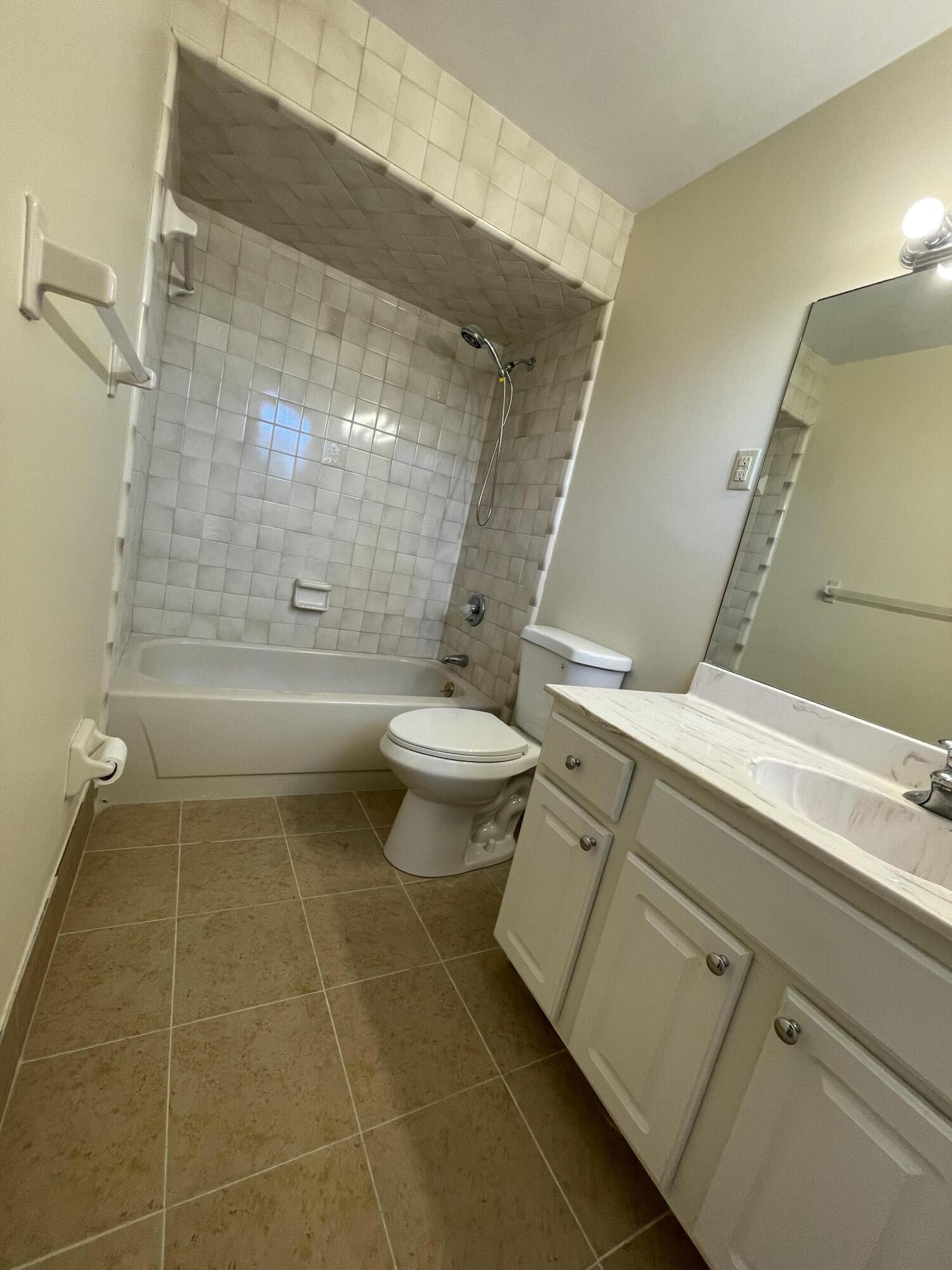 SUNRISE PARK - Residential Lease