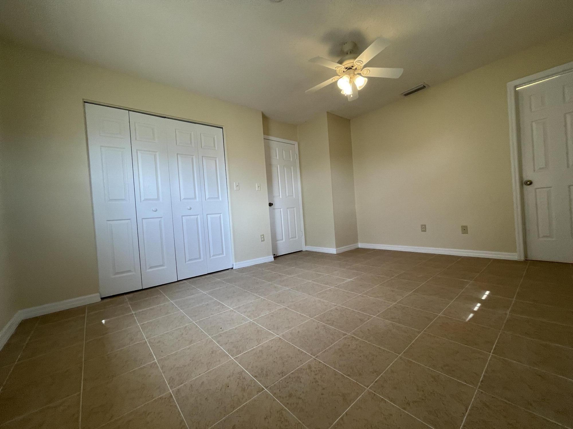 SUNRISE PARK - Residential Lease