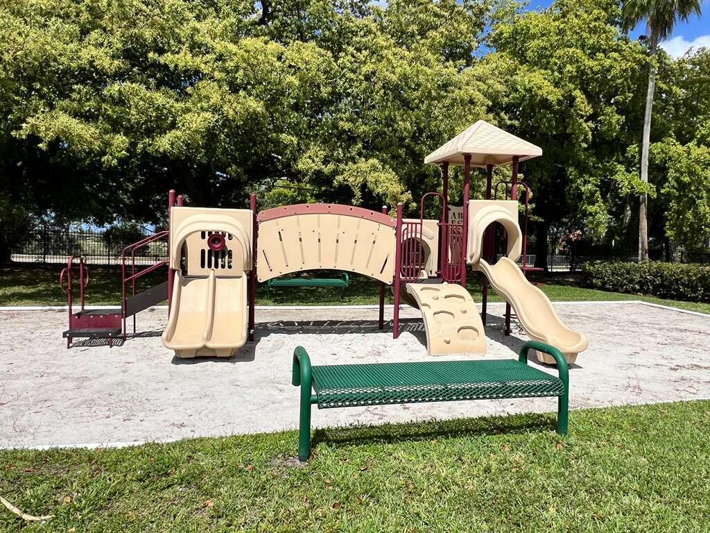 FAIRWAY GREENS CONDO HOMES - Residential Lease