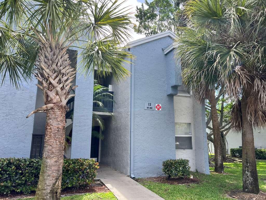 FAIRWAY GREENS CONDO HOMES - Residential Lease