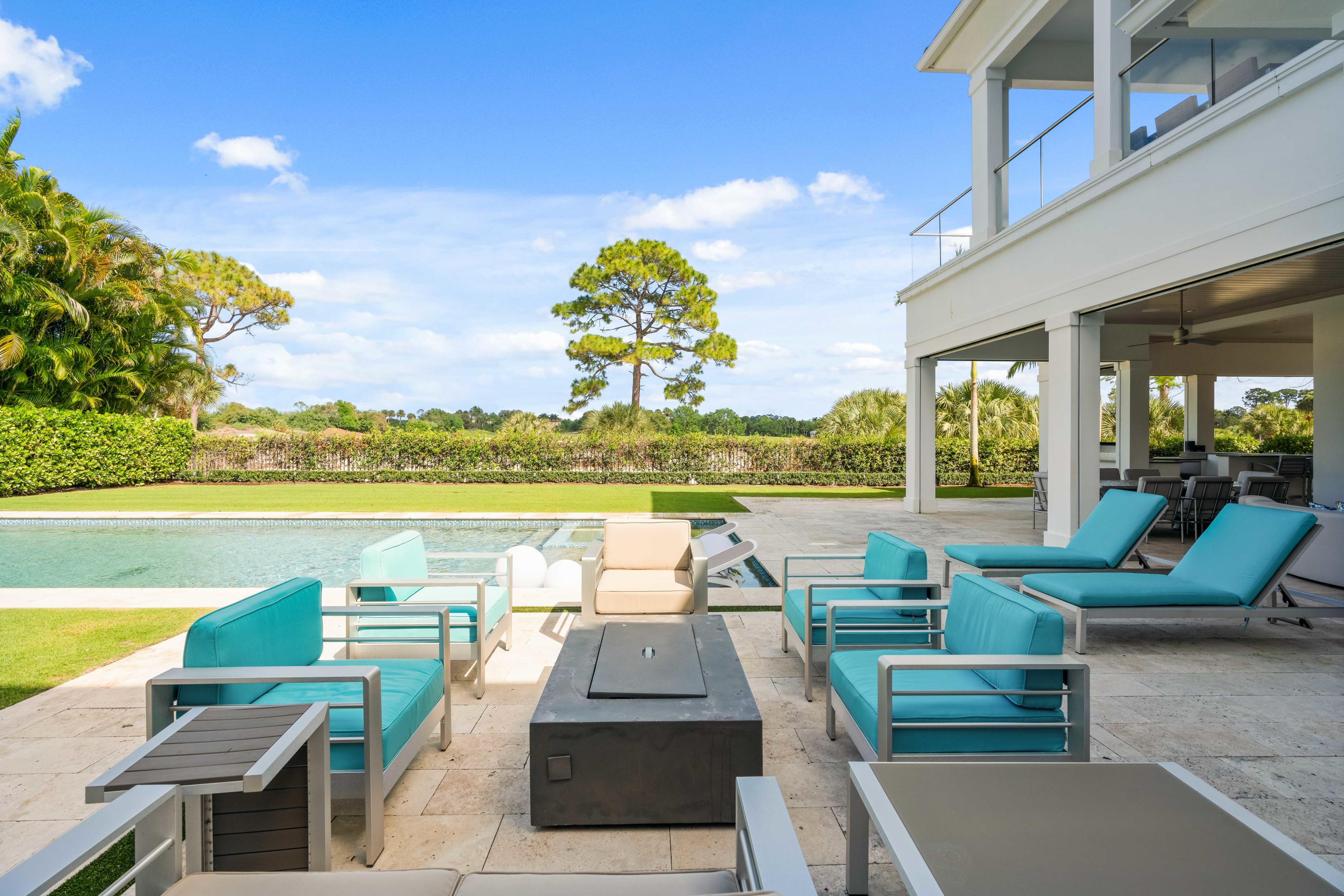 OLD PALM PL 4 - Residential