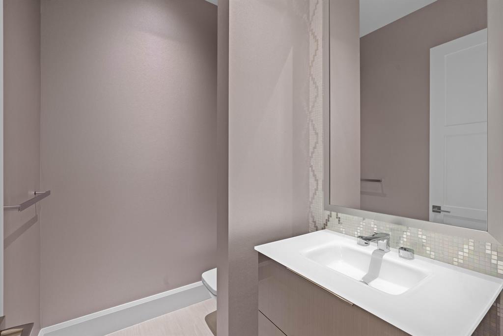 OLD PALM PL 4 - Residential