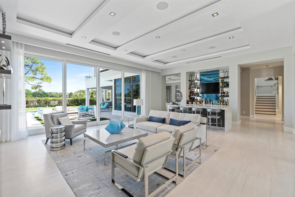 OLD PALM PL 4 - Residential