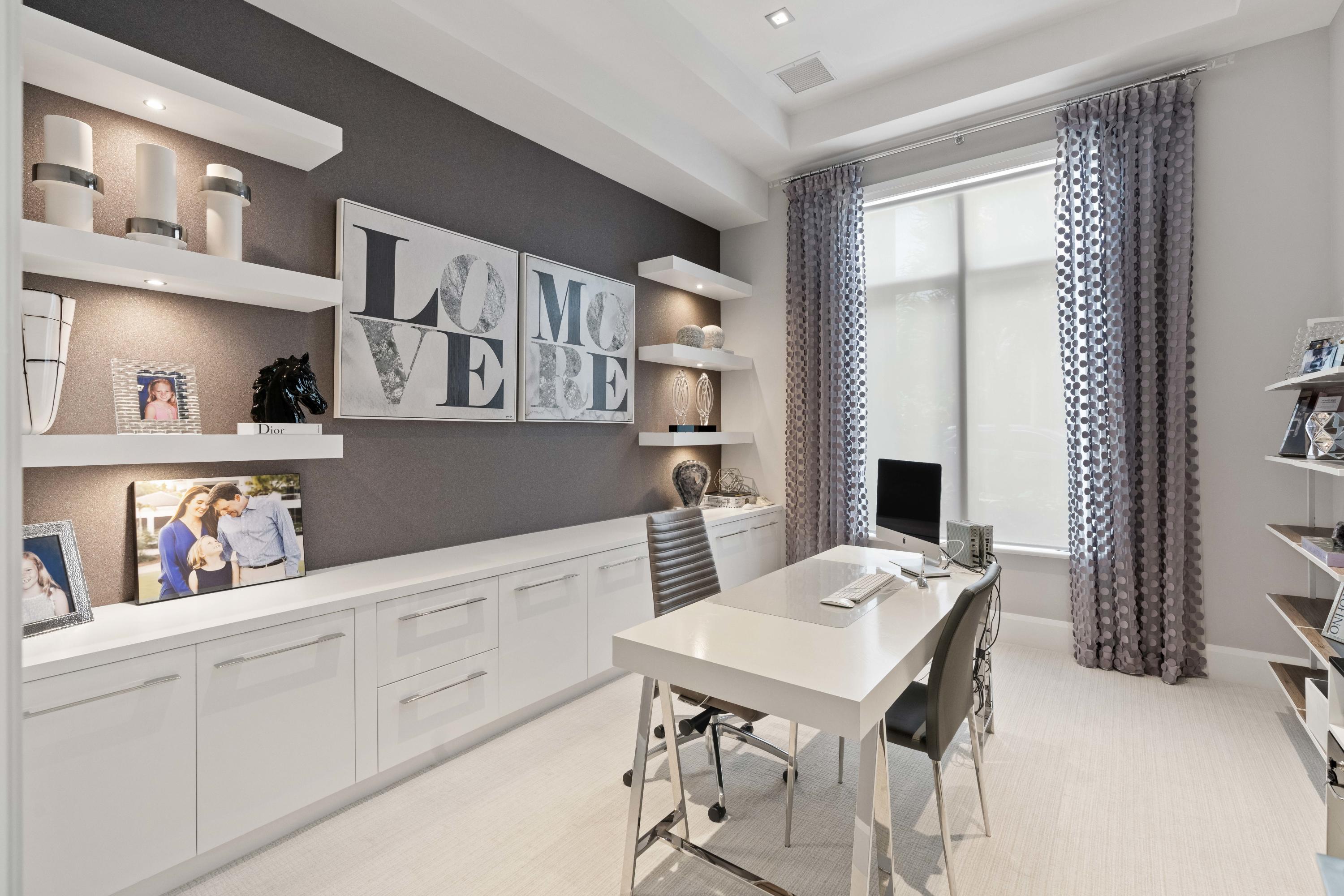 OLD PALM PL 4 - Residential