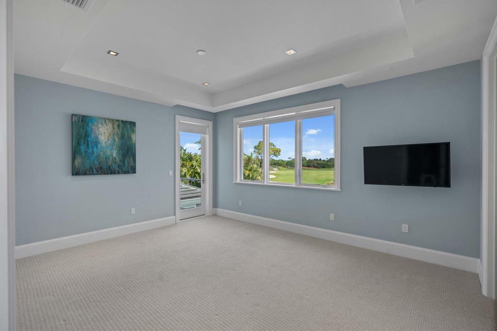 OLD PALM PL 4 - Residential