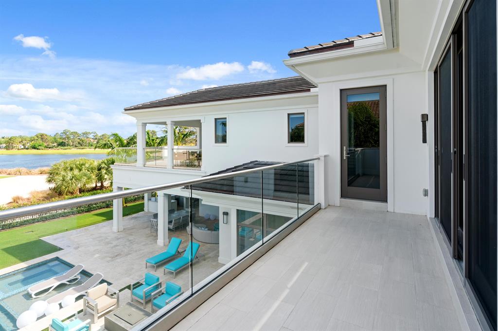 OLD PALM PL 4 - Residential