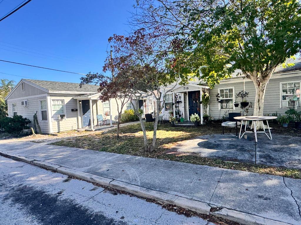 LAKE WORTH TOWN OF - Residential Income