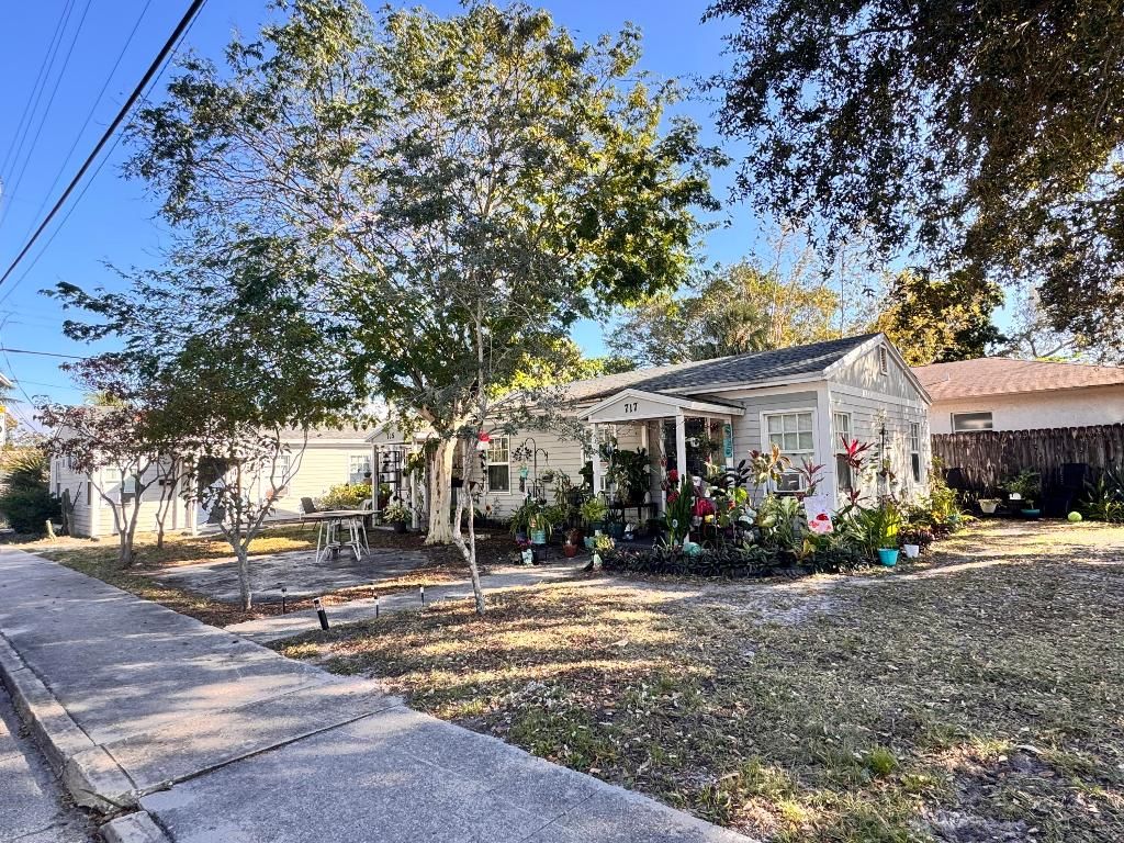 Photo of 717 8th Avenue N, Lake Worth Beach, FL 33460 (MLS # R11157415)