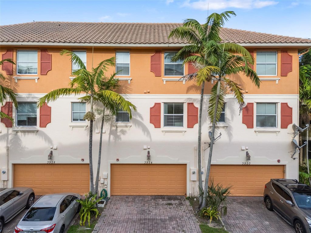 Photo of 3924 Laurel Lane #3924, Coconut Creek, FL 33073 (MLS # F10509136)