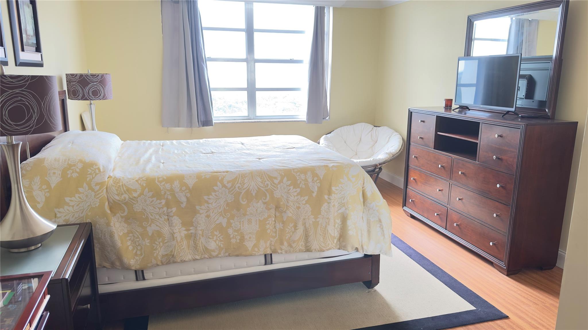 Commodore Plaza Condo - Residential Lease