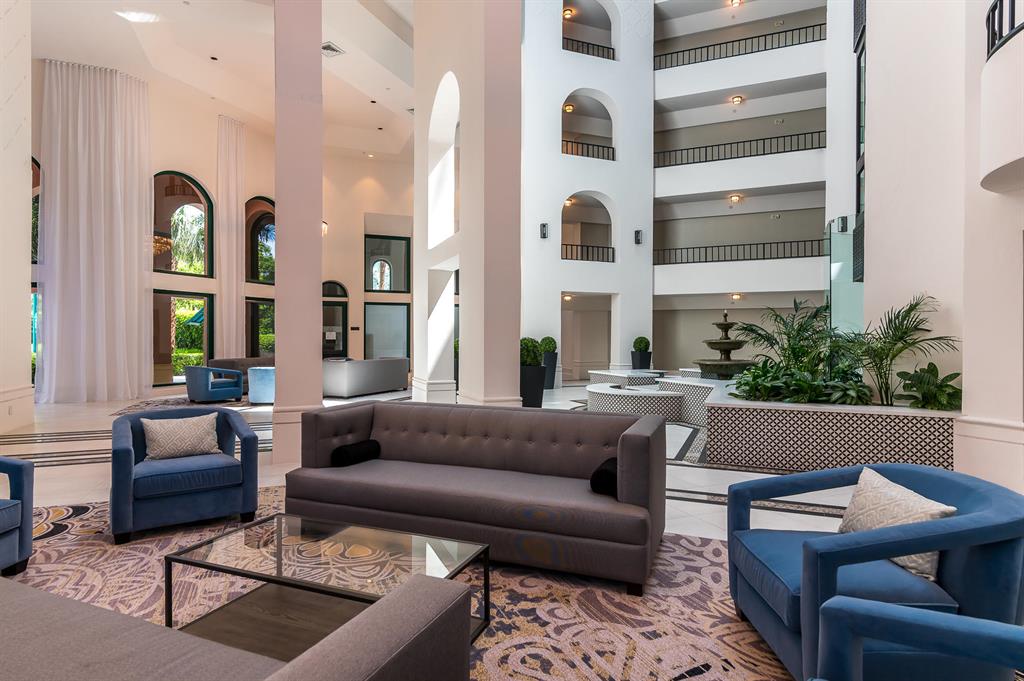 MIZNER COURT - Residential