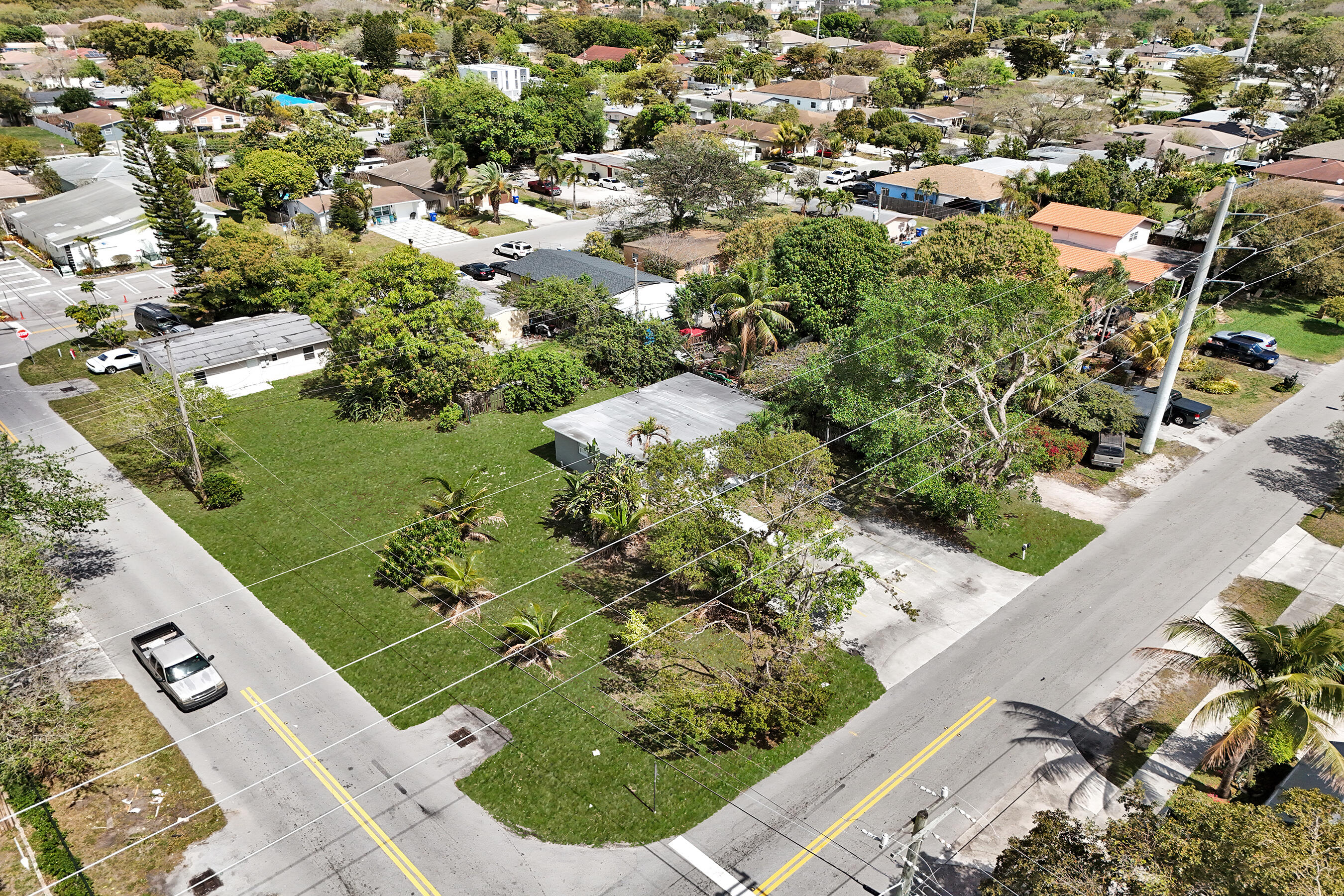 COLLIER CITY - Residential Income