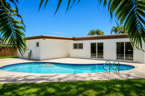 Tiny photo for 4815 Cleveland Street, Hollywood, FL 33021 (MLS # B26045903)
