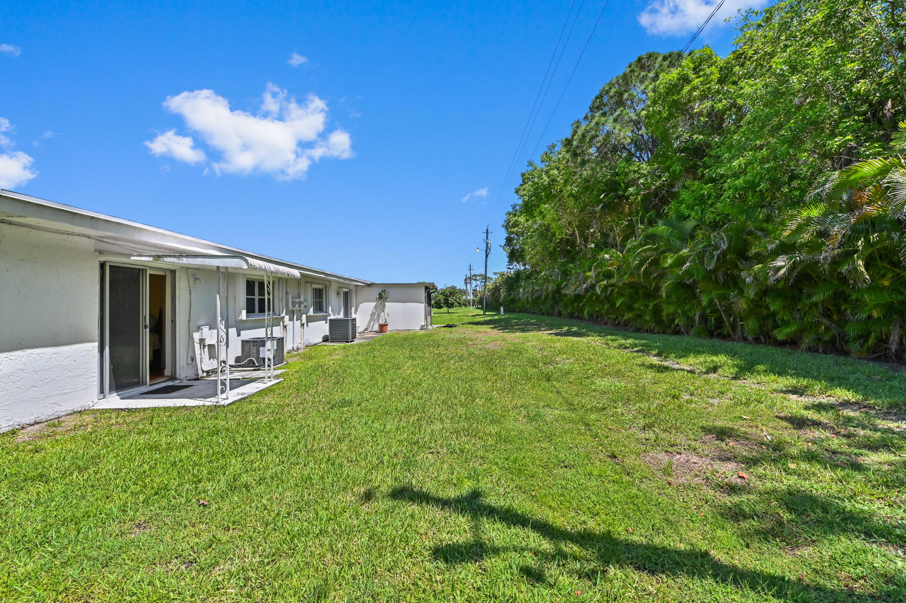 CYPRESS LAKES - Residential