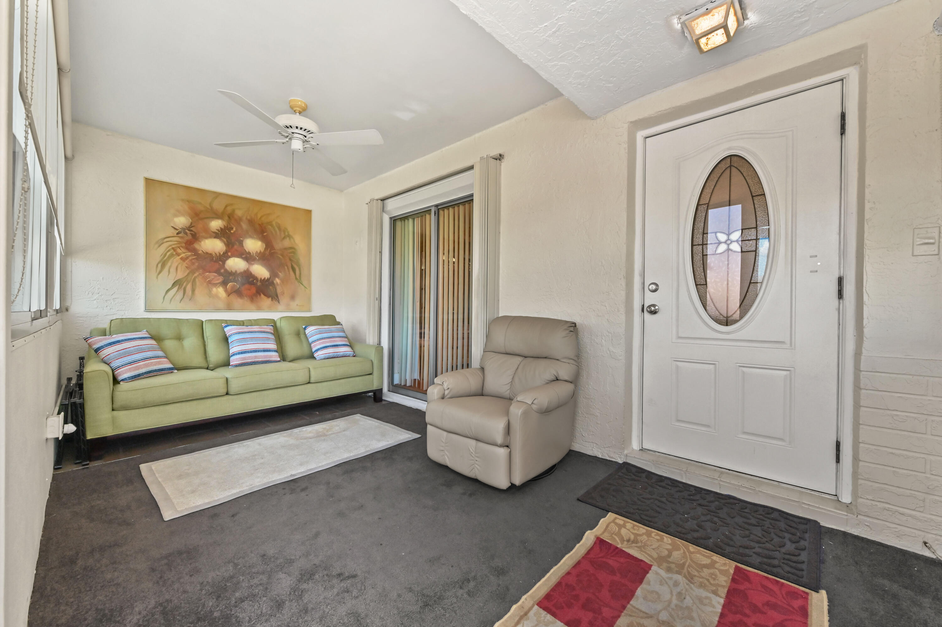 CYPRESS LAKES - Residential