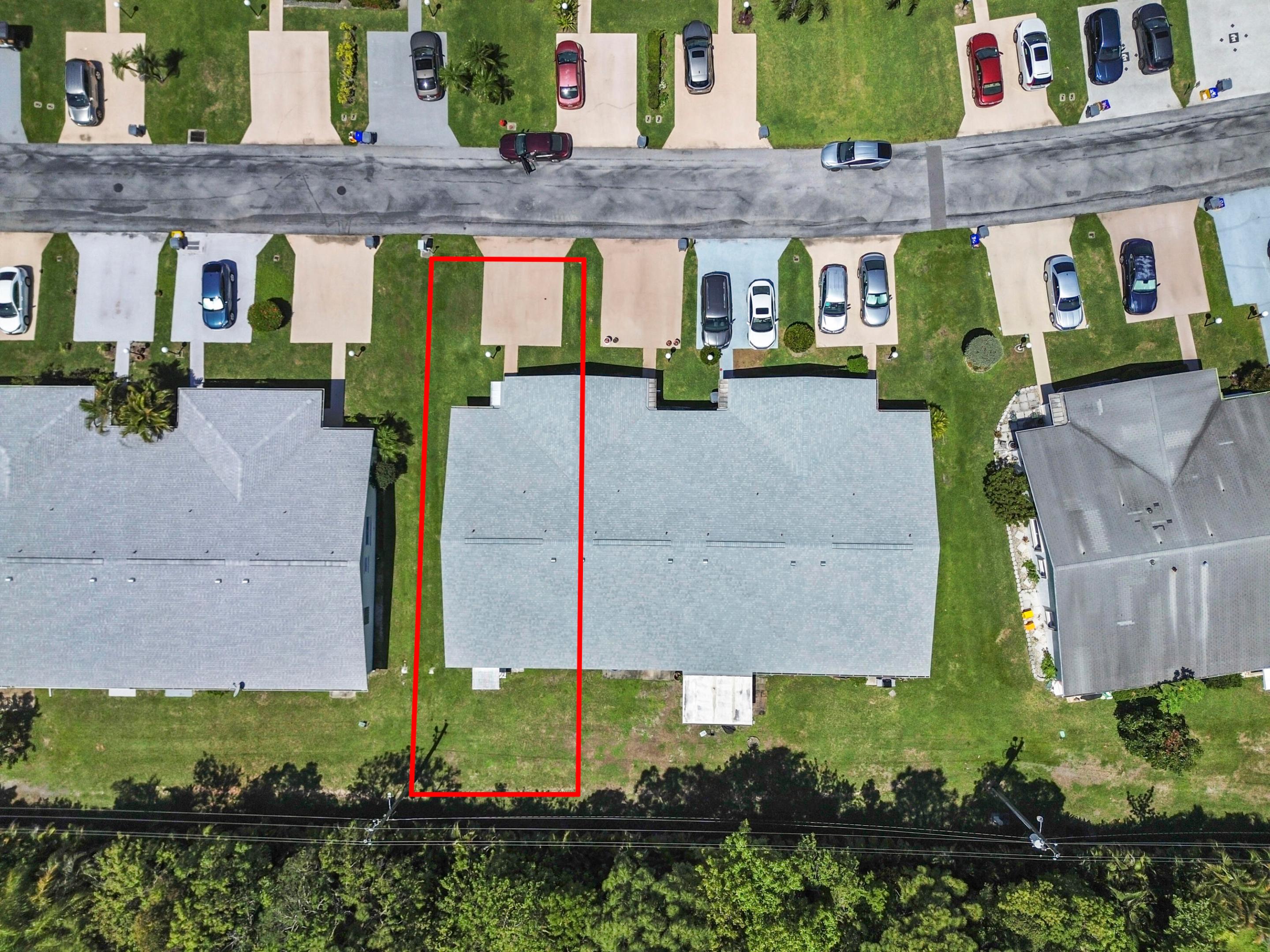 CYPRESS LAKES - Residential