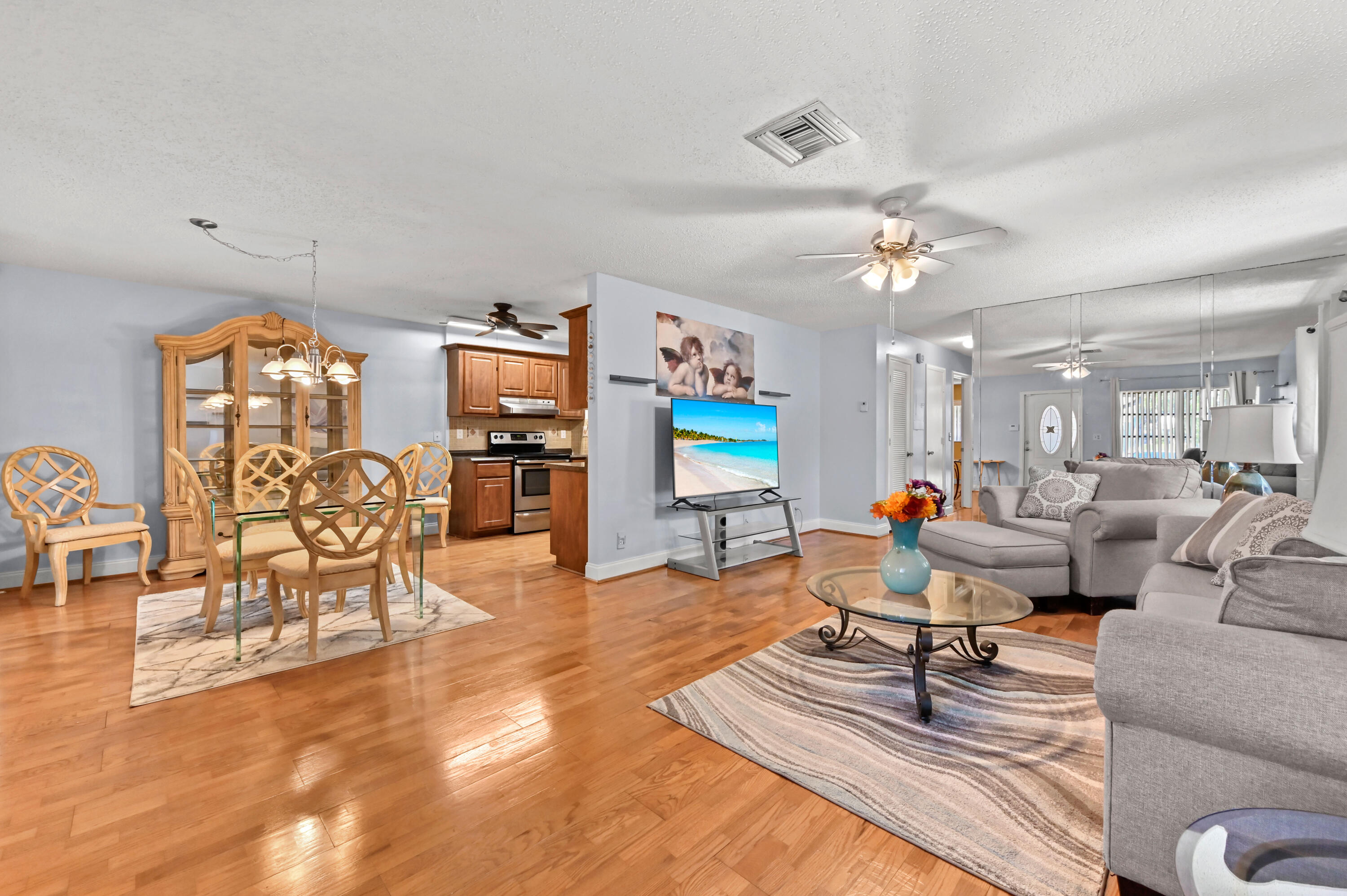 CYPRESS LAKES - Residential