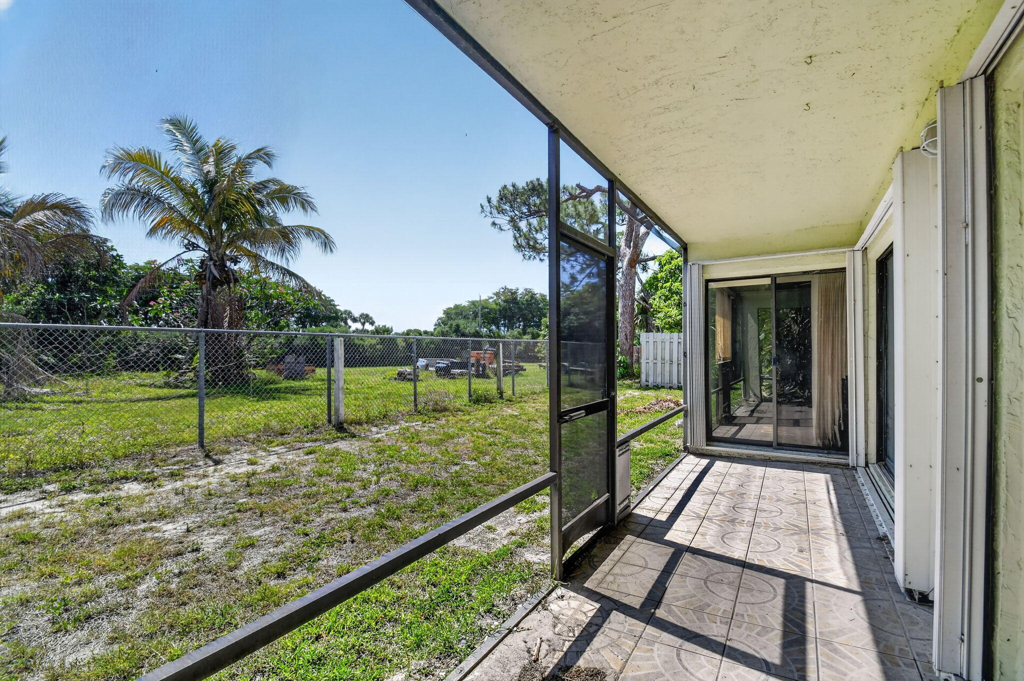 BOYNTON LAKES 6 - Residential