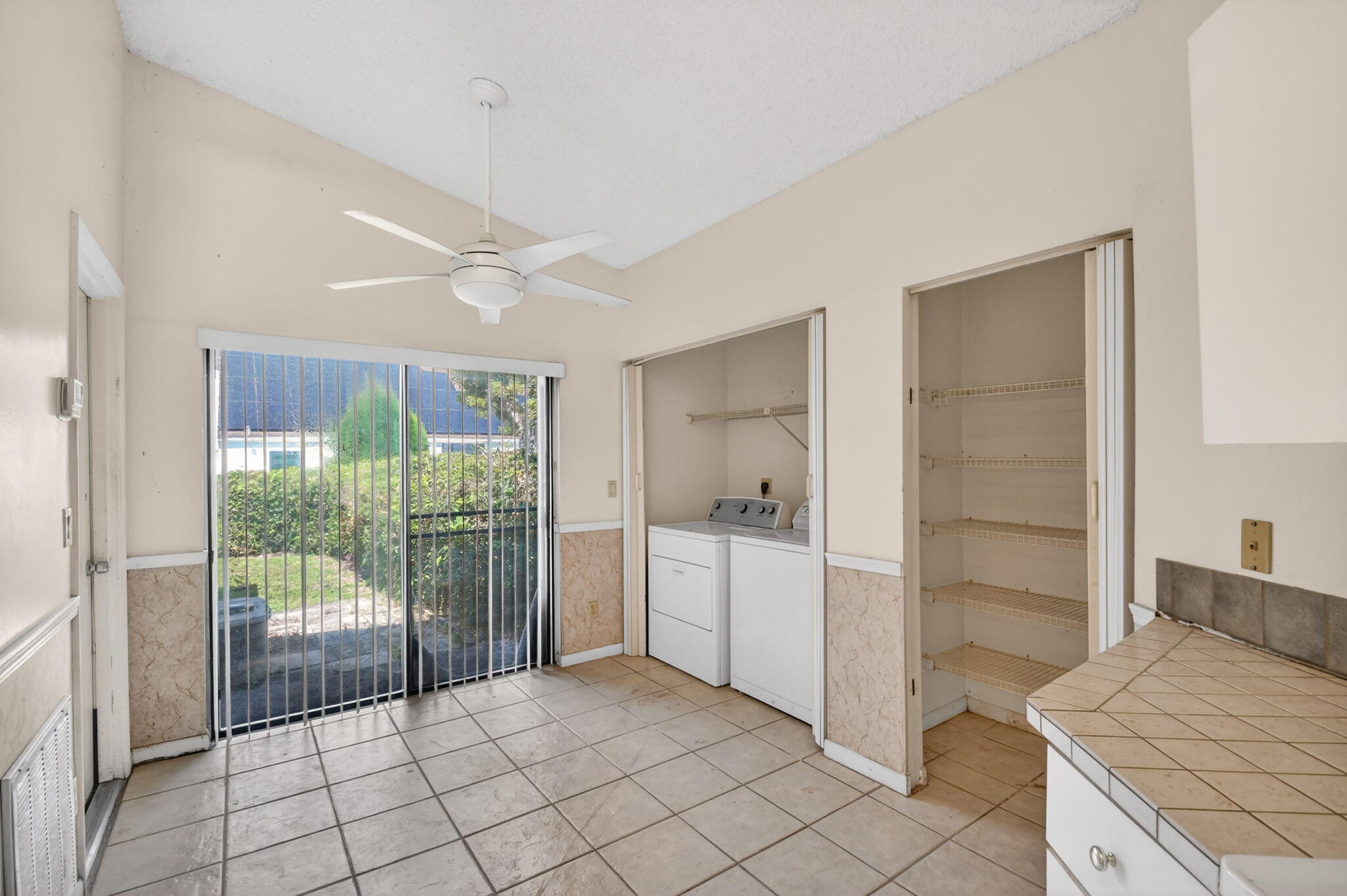 BOYNTON LAKES 6 - Residential