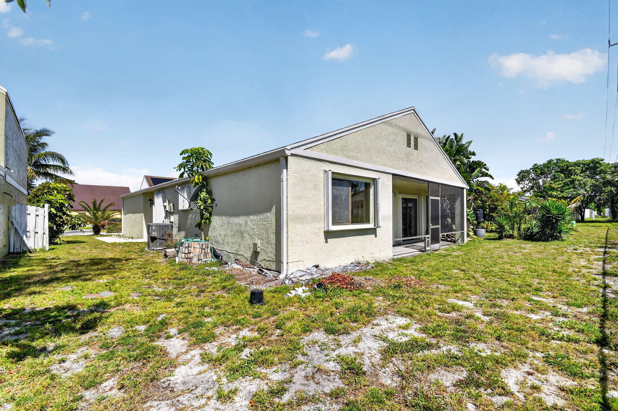 BOYNTON LAKES 6 - Residential