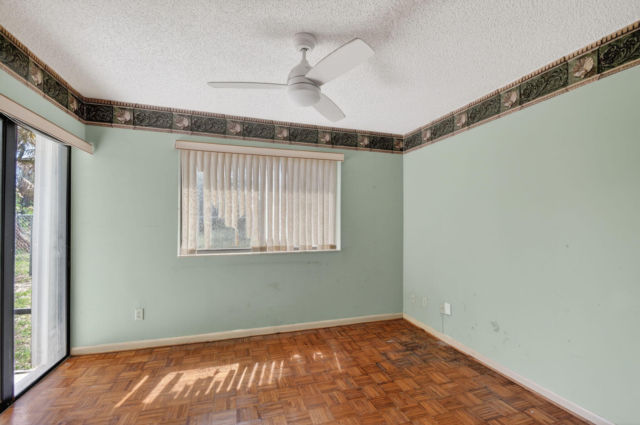 BOYNTON LAKES 6 - Residential