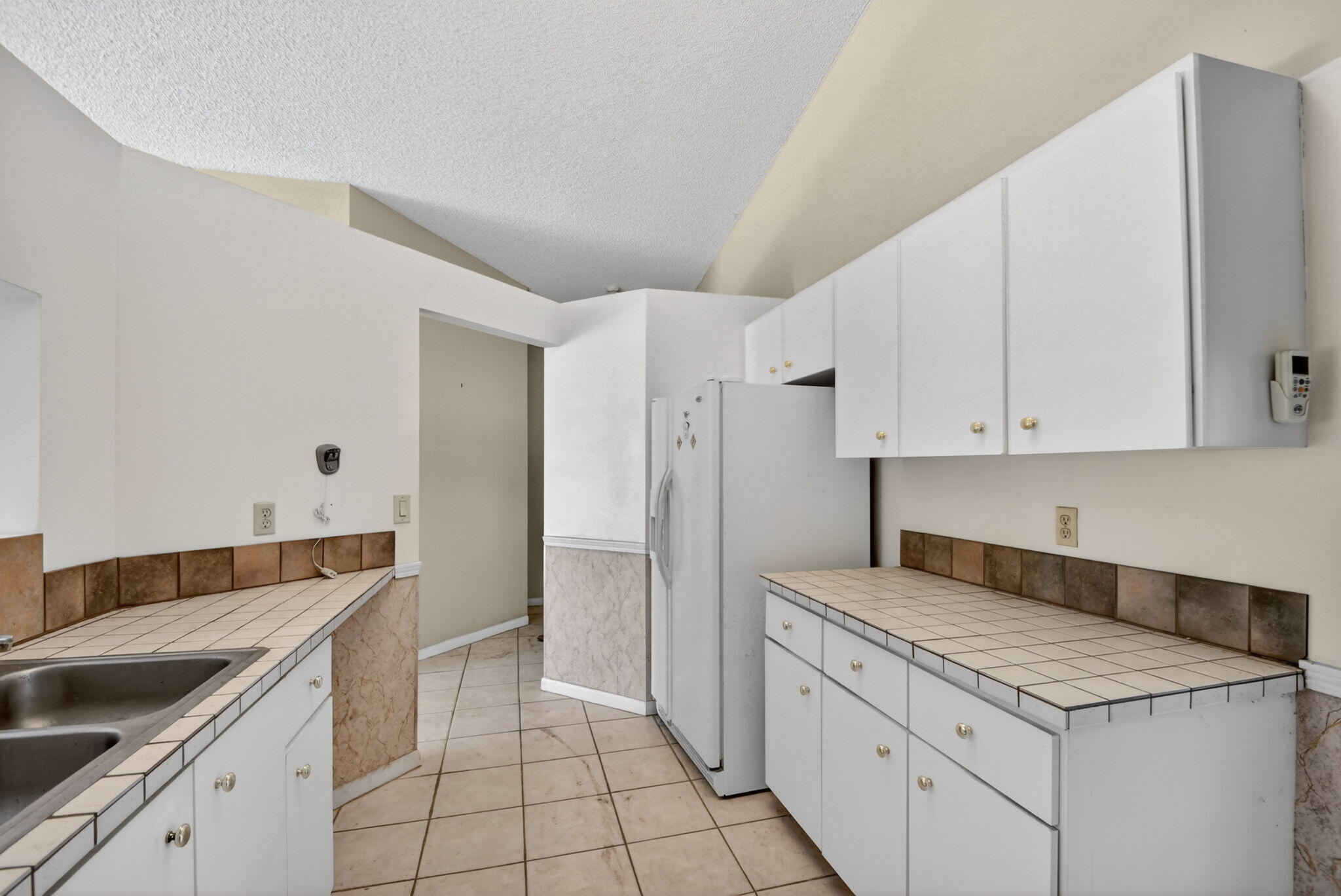 BOYNTON LAKES 6 - Residential