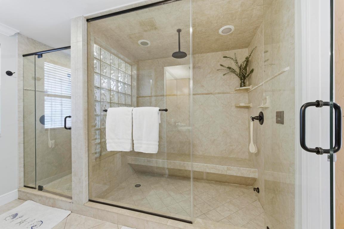 NORTH PALM BEACH VILLAGE OF 1 - Residential