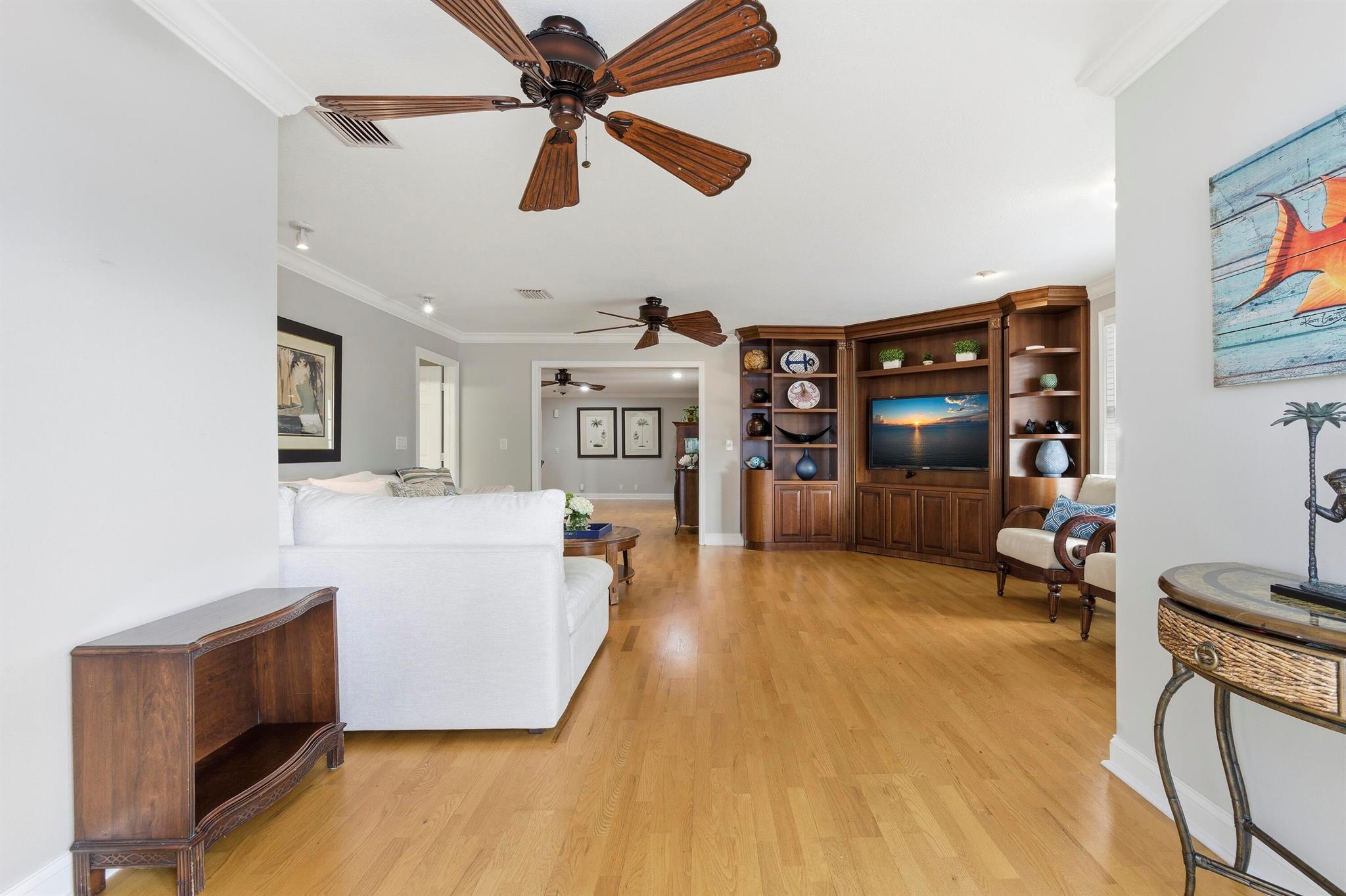 NORTH PALM BEACH VILLAGE - Residential