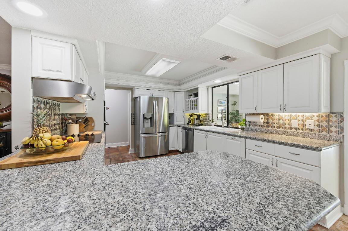 NORTH PALM BEACH VILLAGE OF 1 - Residential