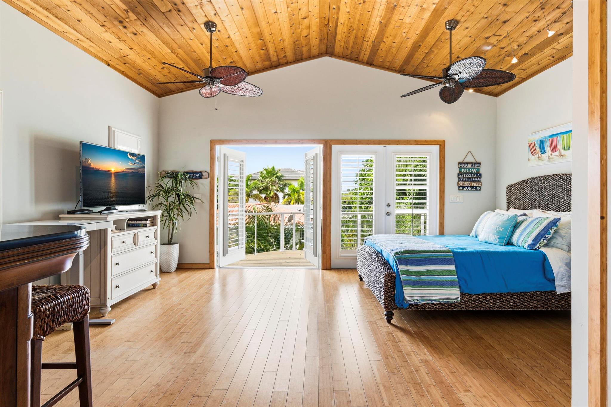 NORTH PALM BEACH VILLAGE - Residential