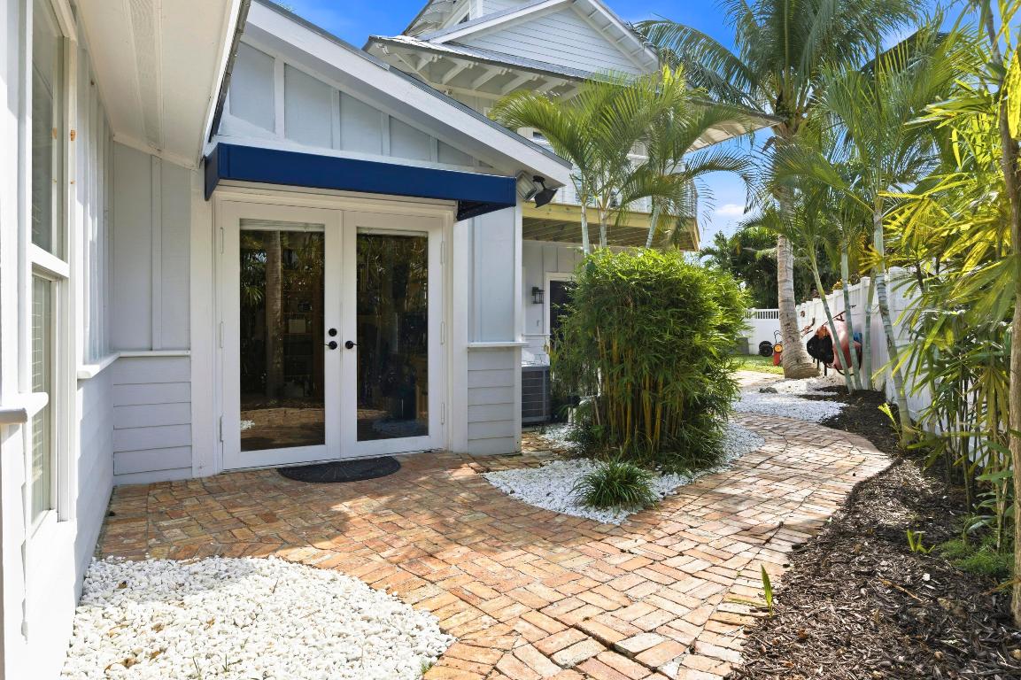 NORTH PALM BEACH VILLAGE OF 1 - Residential