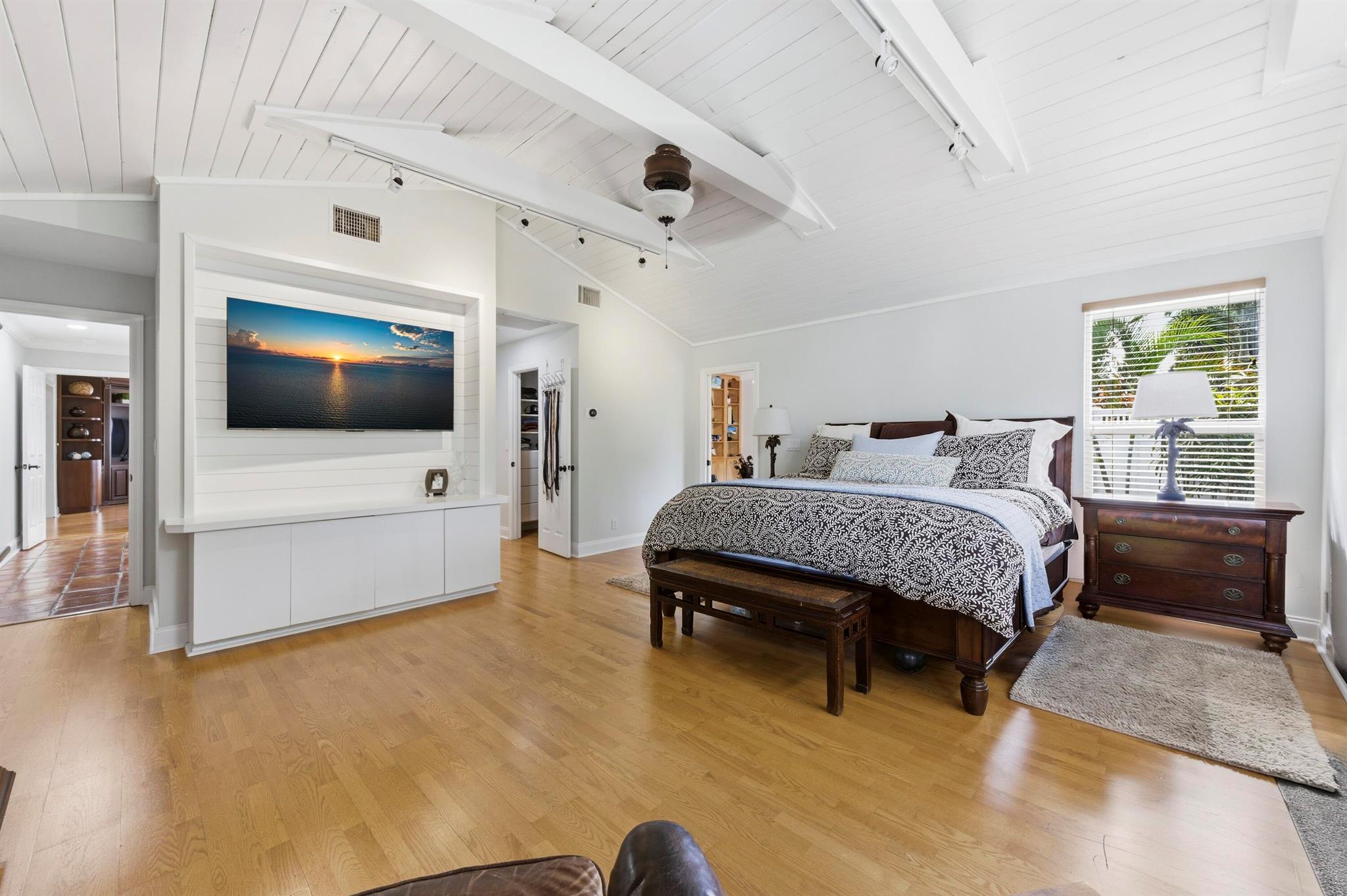 NORTH PALM BEACH VILLAGE - Residential