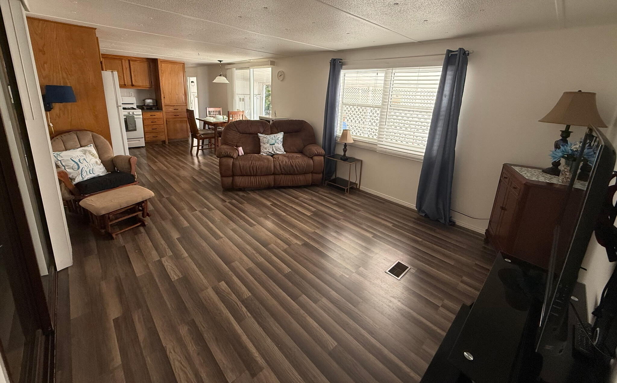 RIDGEWAY - Residential