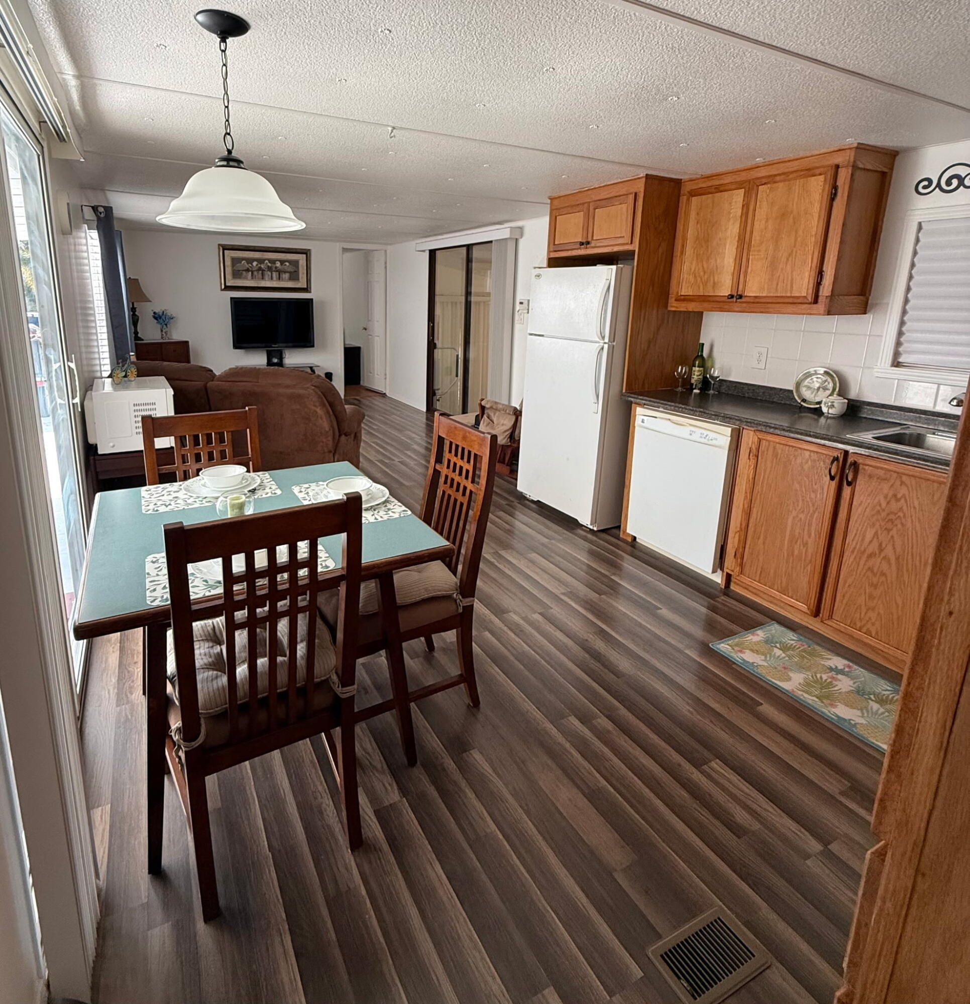 RIDGEWAY - Residential