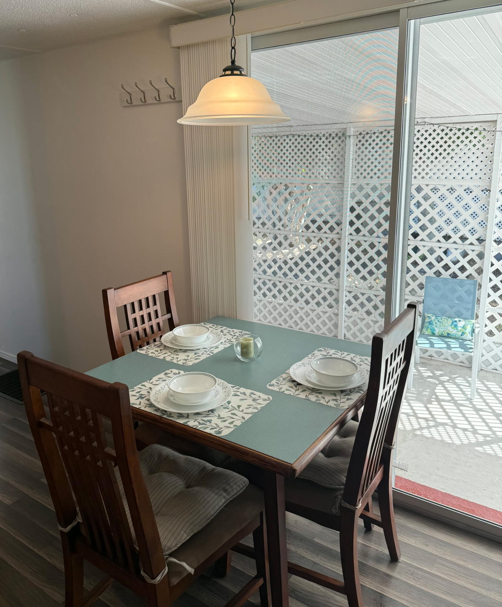 RIDGEWAY - Residential