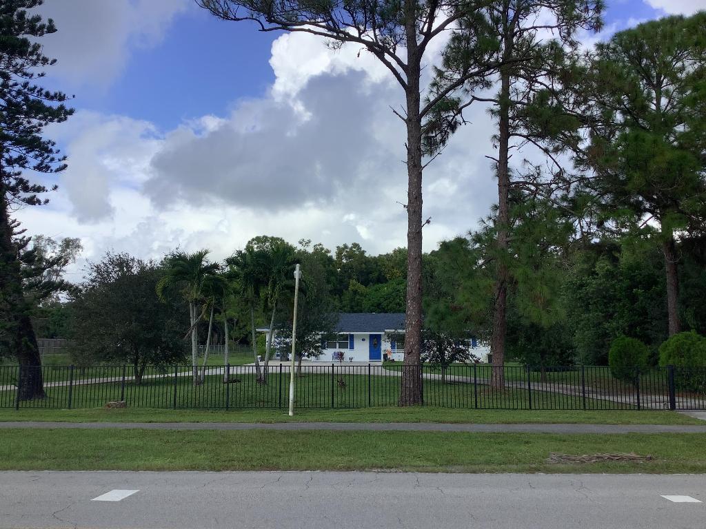 12781 Orange Grove Boulevard