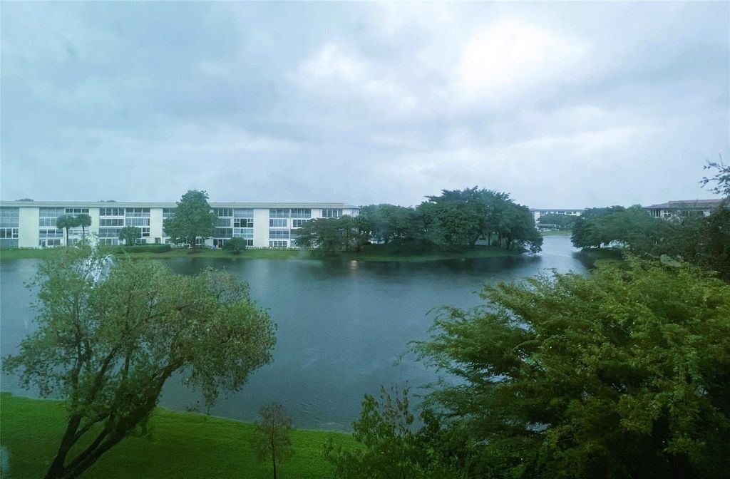 Photo of 1705 Andros Isle #O-4, Coconut Creek, FL 33066 (MLS # F10410628)