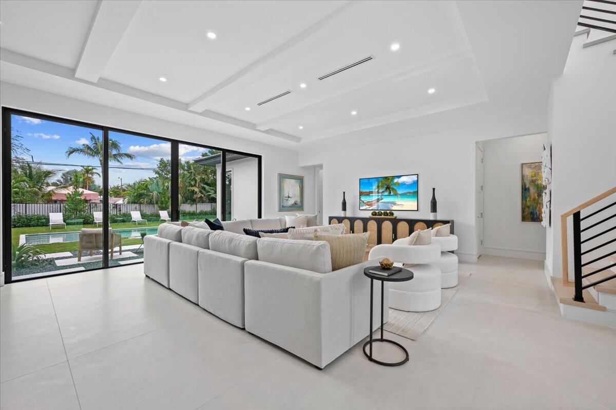 ELLAMAR - Residential