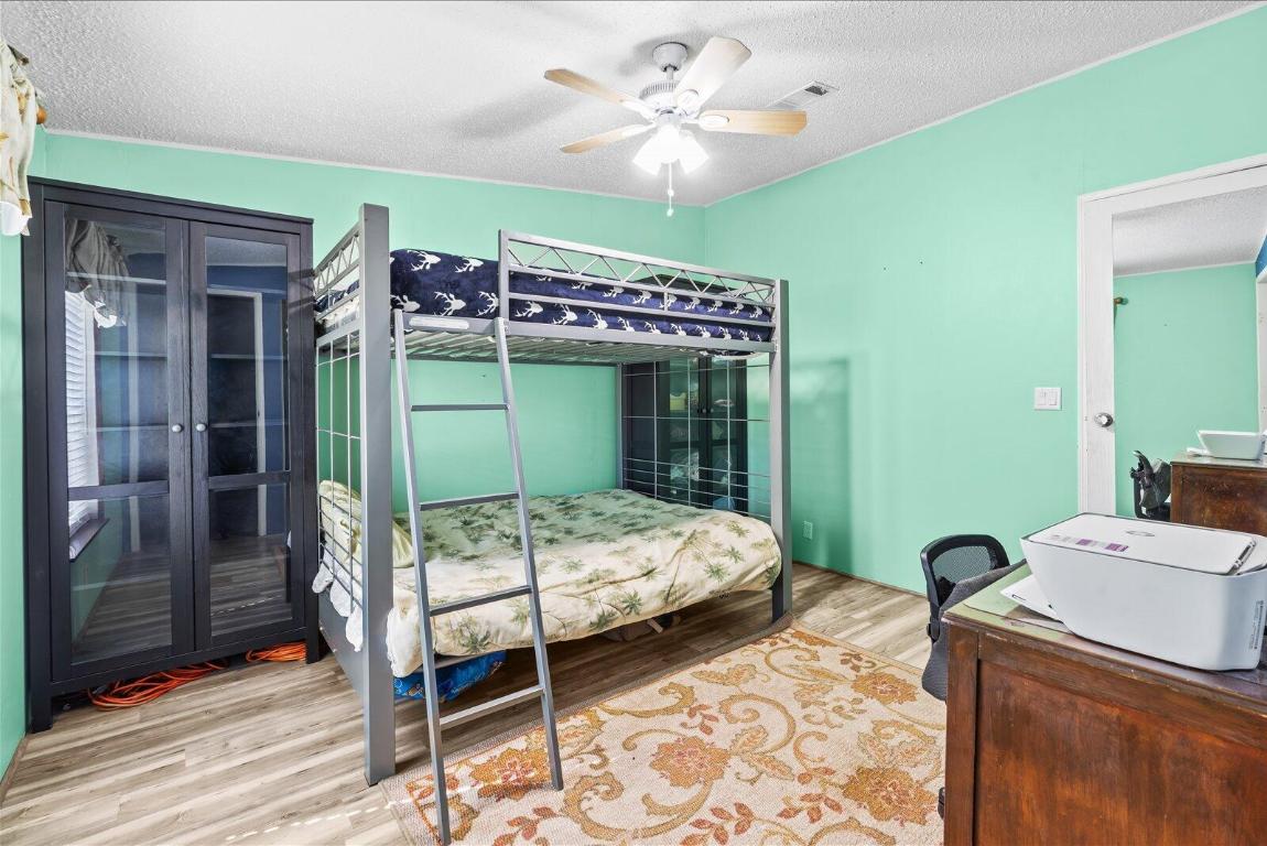 INDIAN MOUND TRAILS - Residential