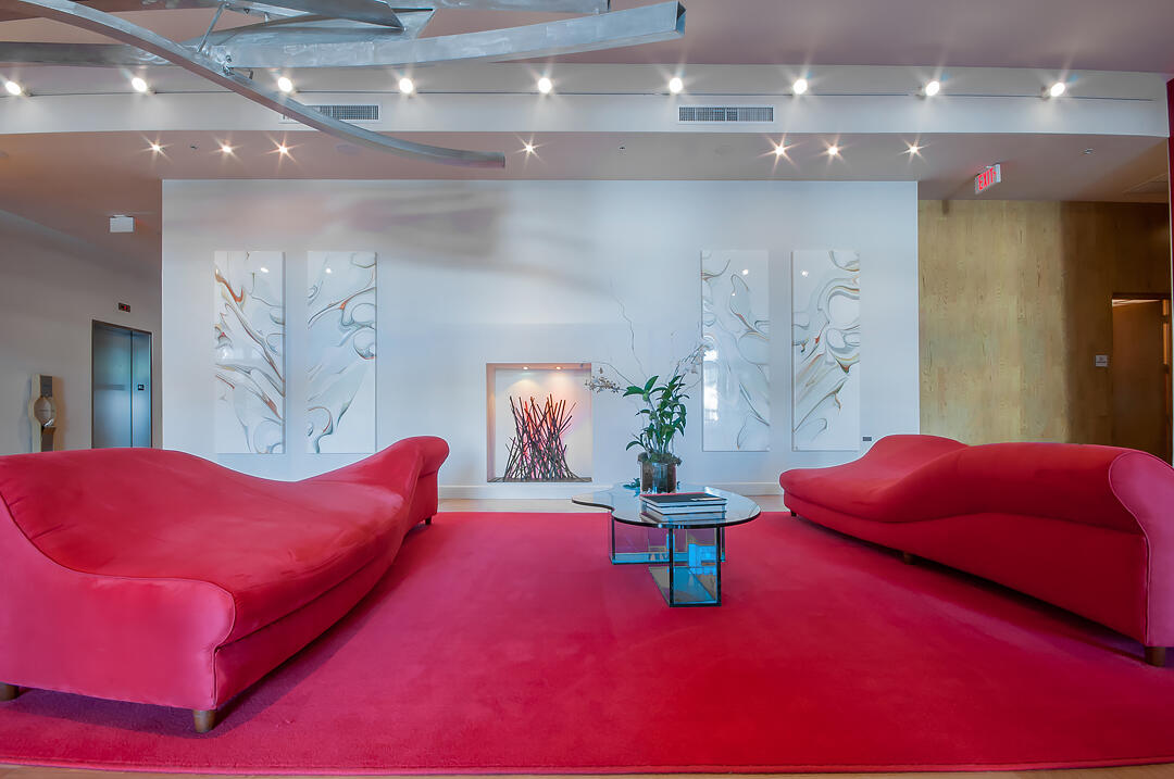 SLADE CONDO - Residential