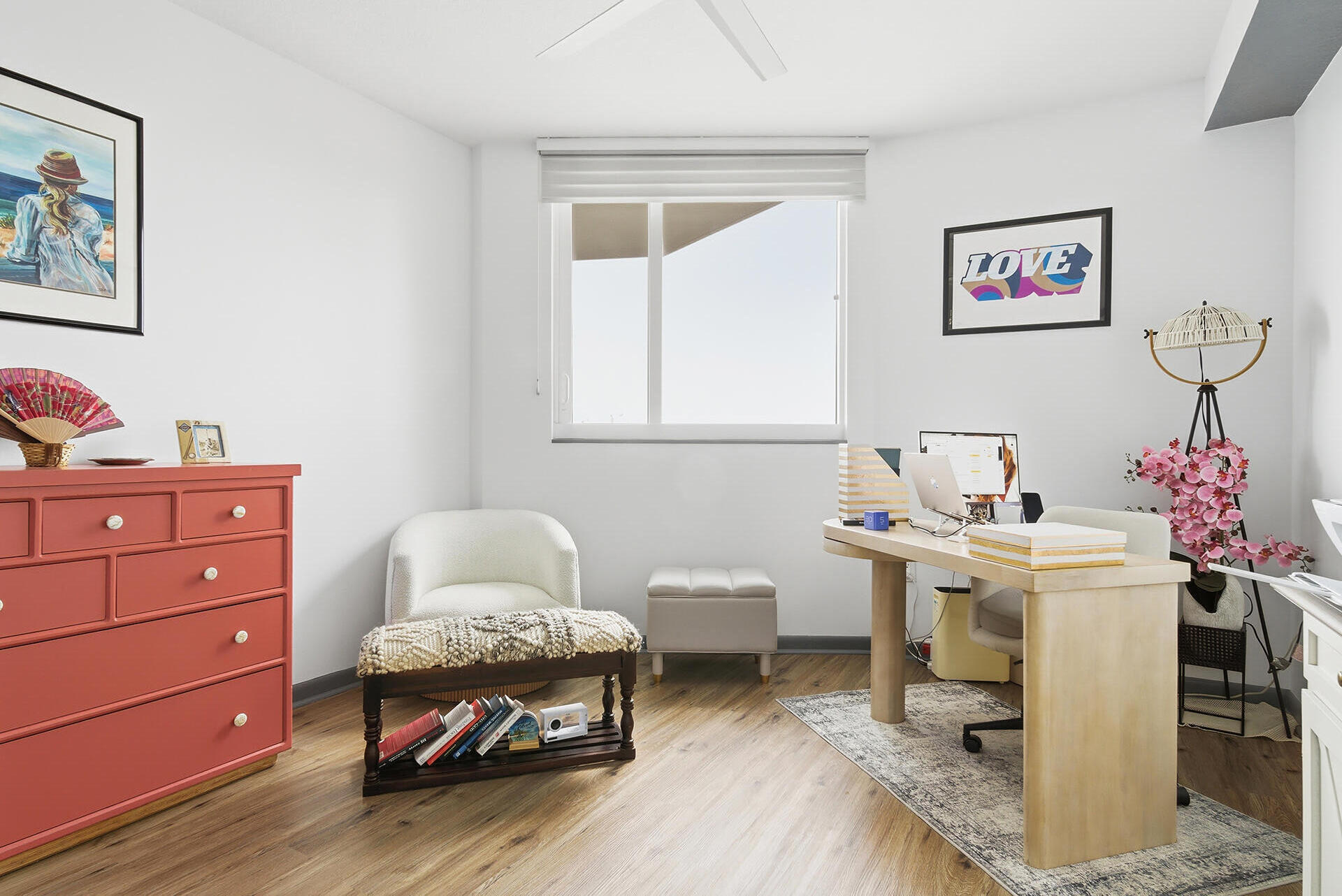 SLADE CONDO - Residential