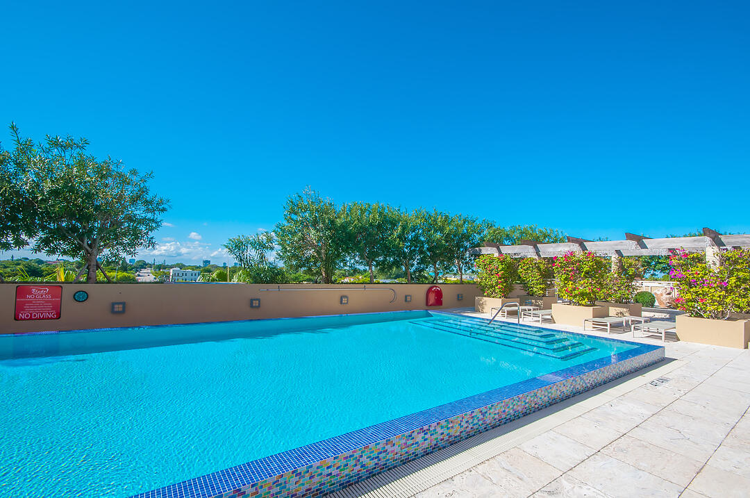 SLADE CONDO - Residential