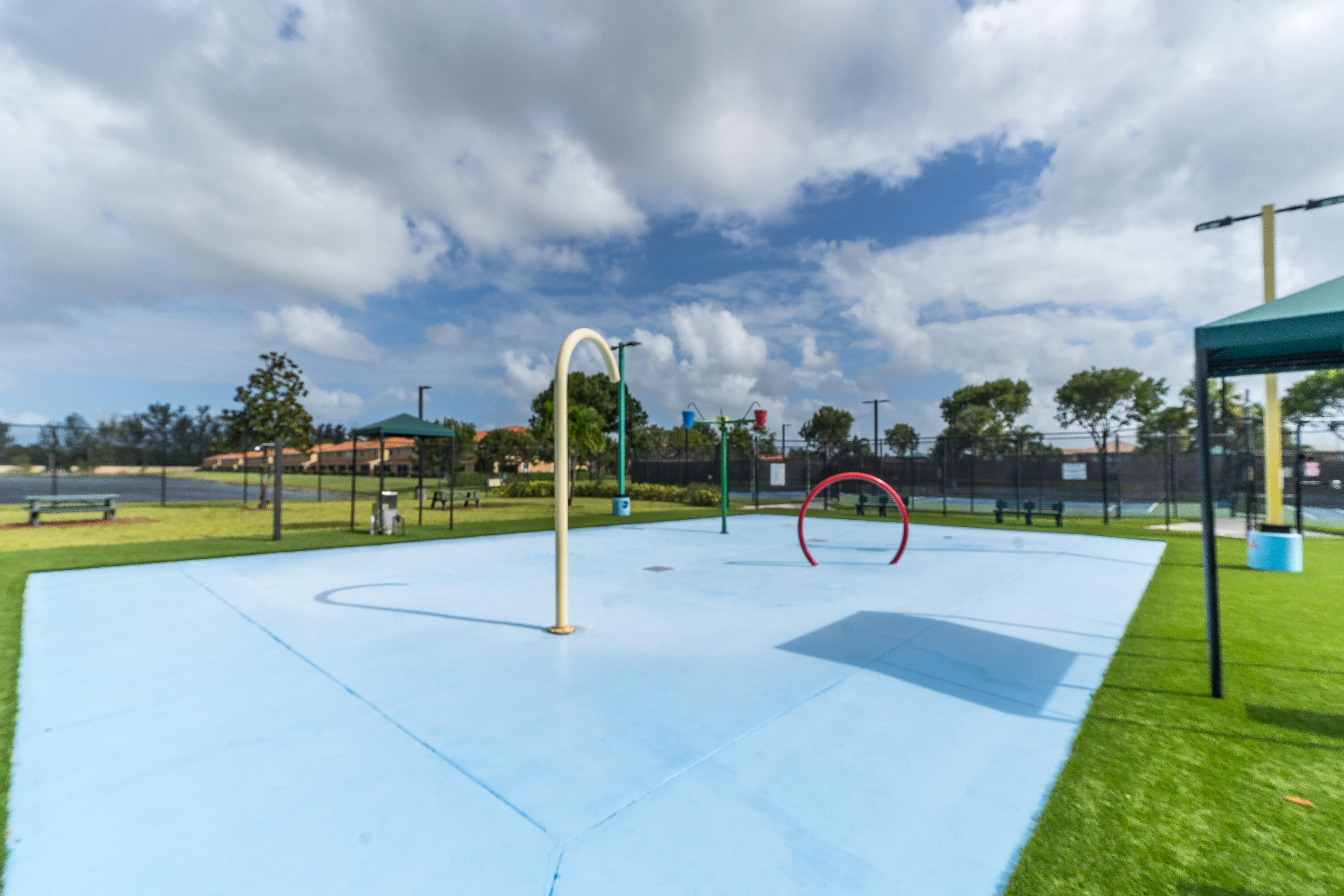 LIBERTY ISLES - Residential Lease